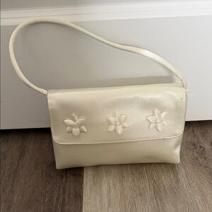 Kenneth Cole New York Cream Floral Clutch